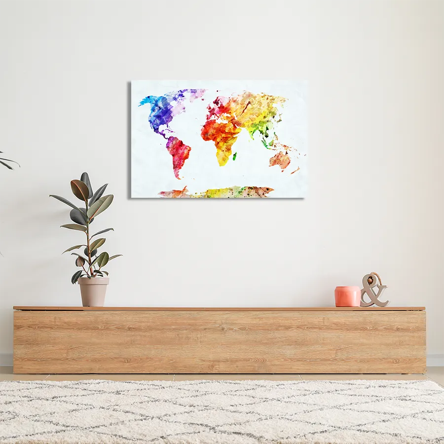 59994506-watercolour-world-map-lifestyle